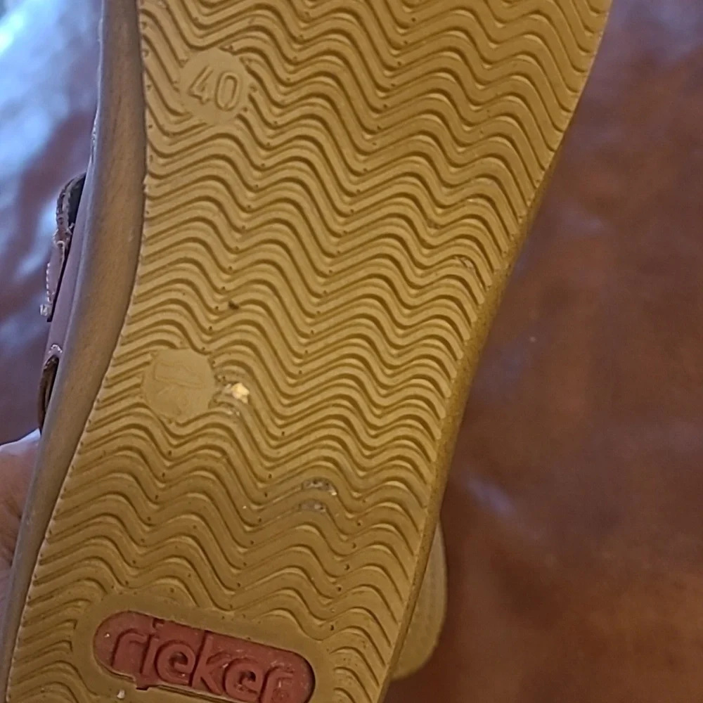 🦋Excellent Rieker Mary Jane Shoes🦋 - Picture 3 of 10